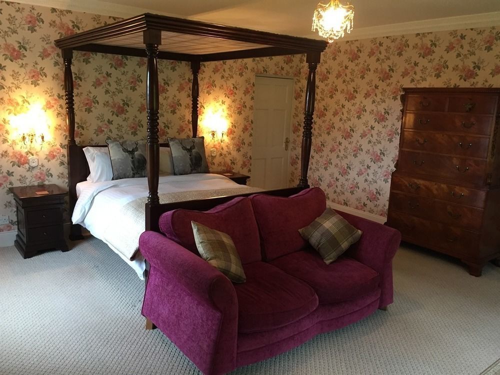 דרמנדרוכיט Highland Bear Lodge & Luxury Bear Huts מראה חיצוני תמונה