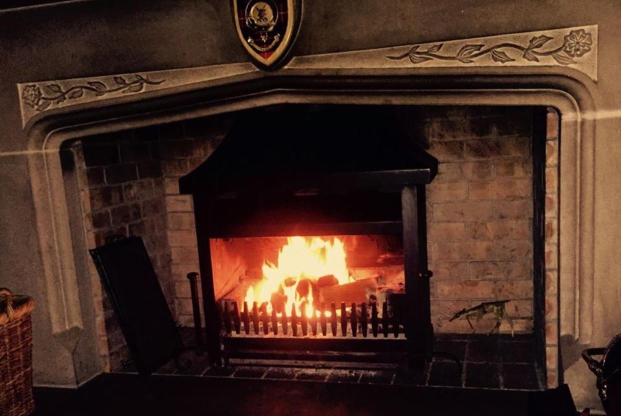 דרמנדרוכיט Highland Bear Lodge & Luxury Bear Huts מראה חיצוני תמונה